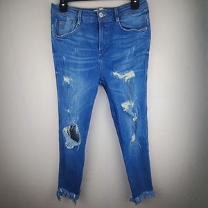 ZARA Distressed Raw Hem Skinny Jean's Size 2